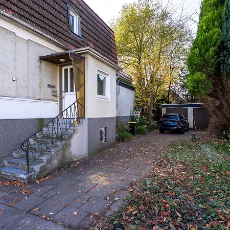 Ferienwohnungen Am Gellershagenpark 2 *