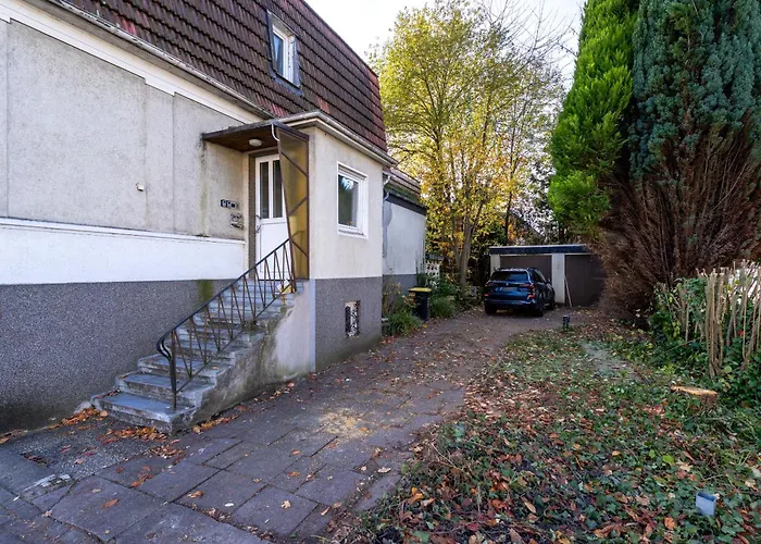 Ferienwohnungen Am Gellershagenpark 2 *